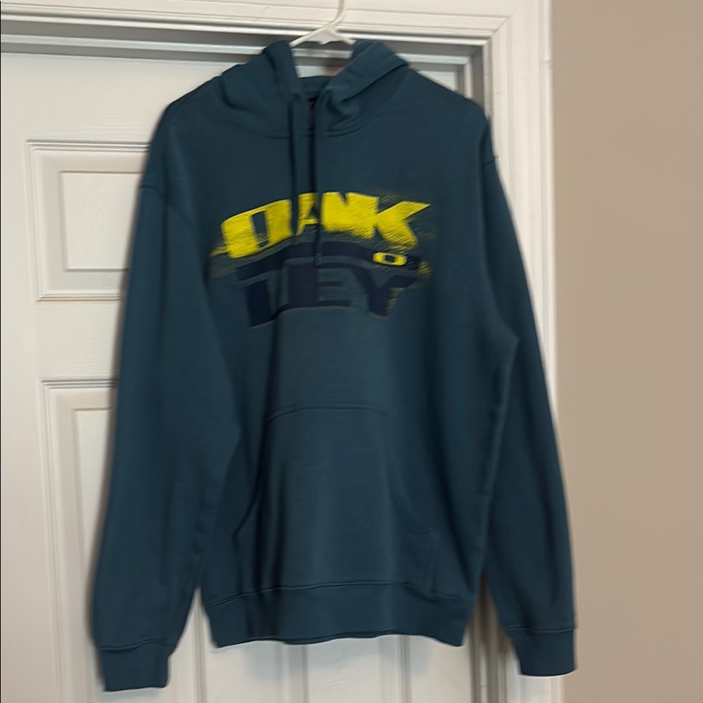 Oakley hooded sweatshirt